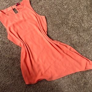 •• VINCE CAMUTO ••